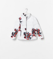 abrigo alcolchado estampado
